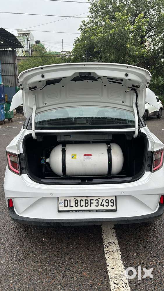 Hyundai Aura 1.2 Sx Cng, 2023, Cng & Hybrids