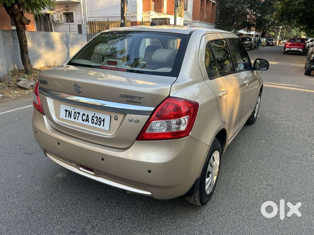 Maruti Suzuki Swift Dzire 1.2 Vxi Bsiv, 2014, Petrol