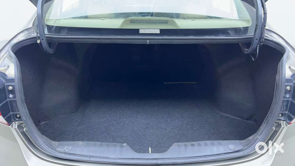 Maruti Suzuki Ciaz 1.5 Alpha Shvs Amt, 2019, Petrol