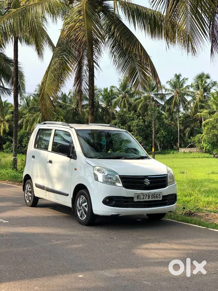 Showroom Condition Wagonr Lxi White