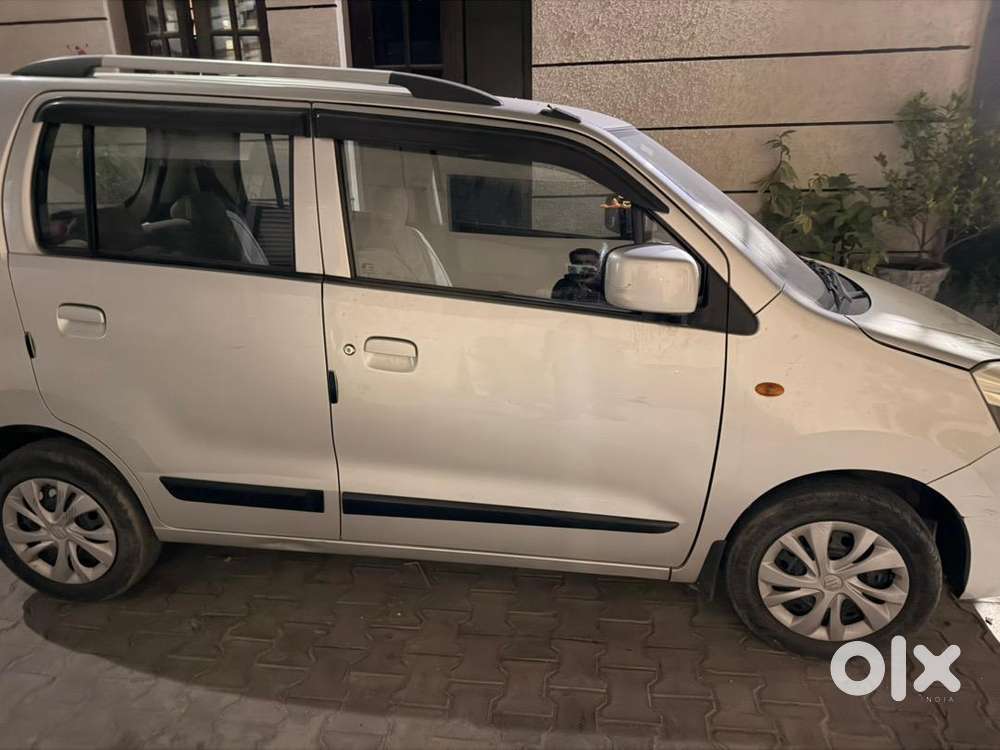 Maruti Suzuki Wagon R Automatic Petrol Well Maintained