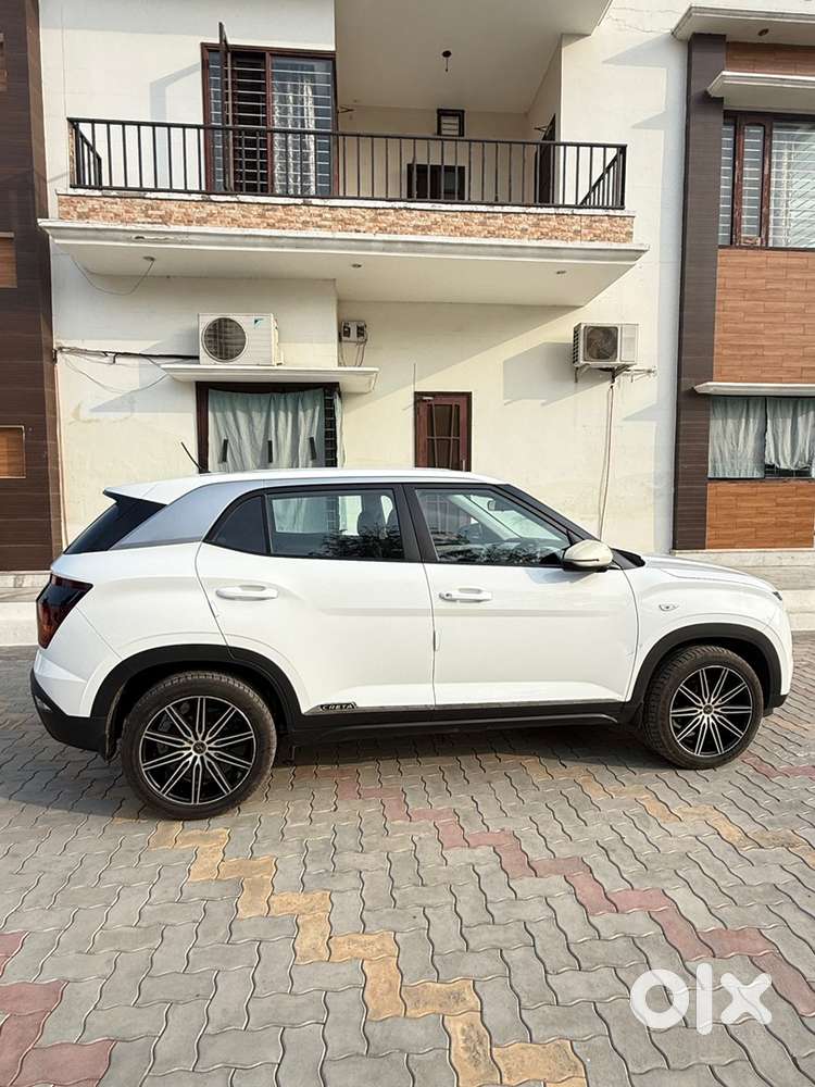 Hyundai Creta 2023 Diesel Well Maintained