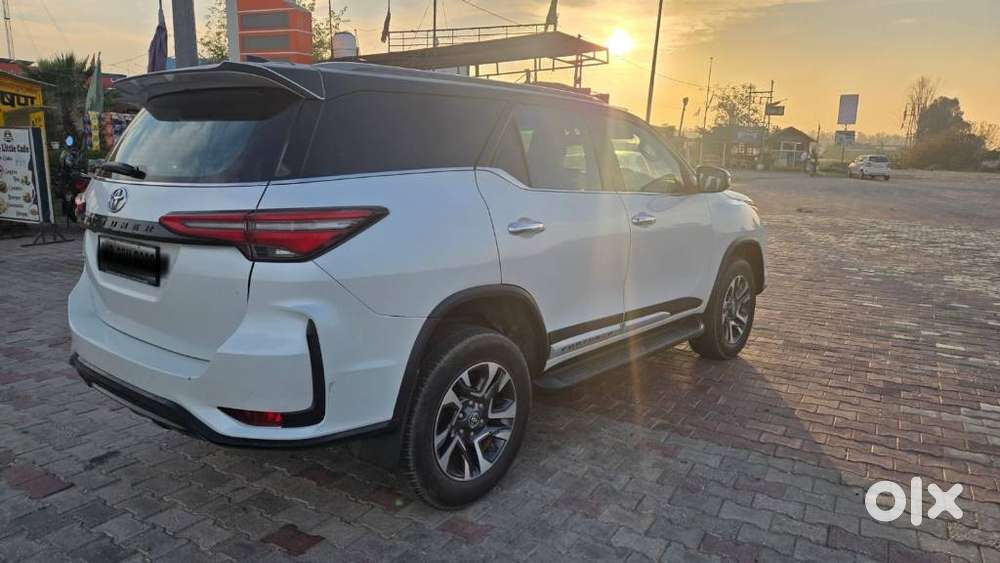 Toyota Fortuner Legender 4x2 At 2.8, 2025, Diesel