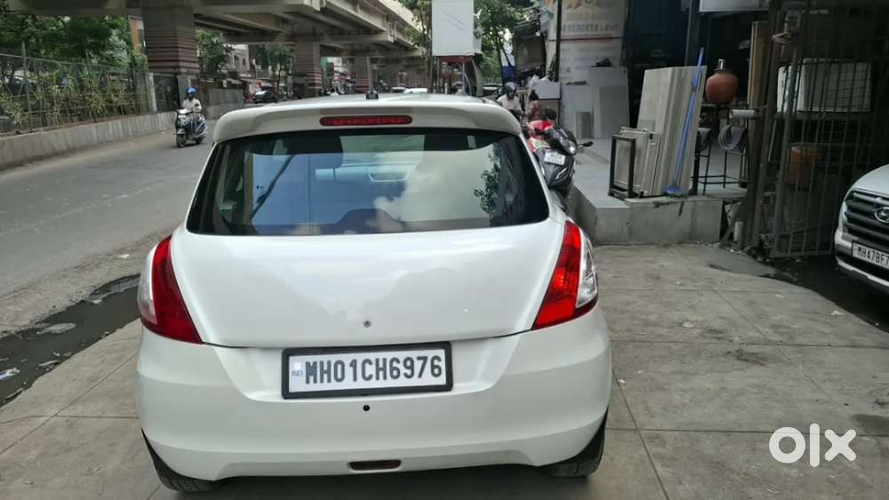 Maruti Suzuki Swift Vxi, 2016, Petrol
