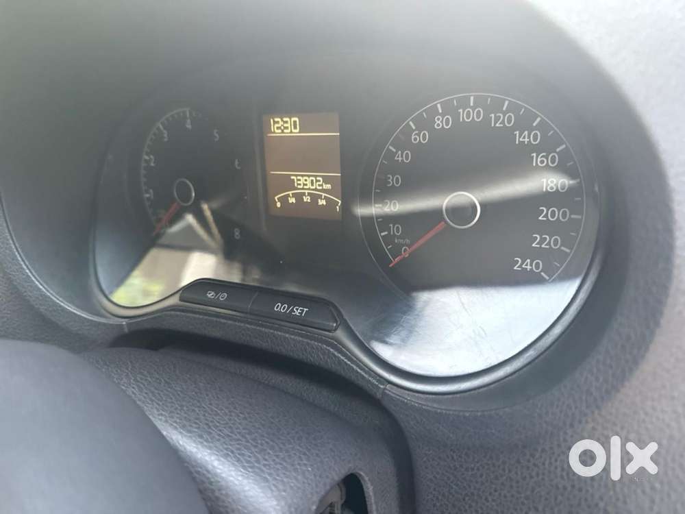 Volkswagen Polo 1.0 Comfortline 2018 Year