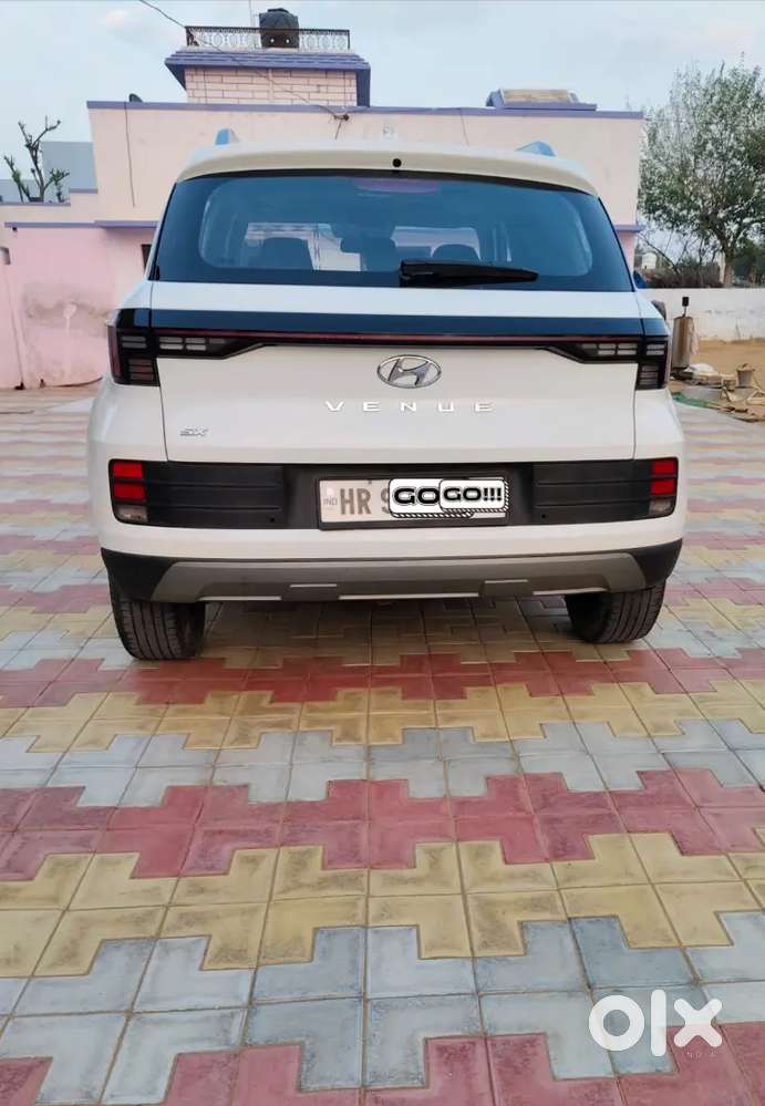 Hyundai Venue 1.5 Crdi Sx Diesel Top Model 2023 All Original B To B Pu