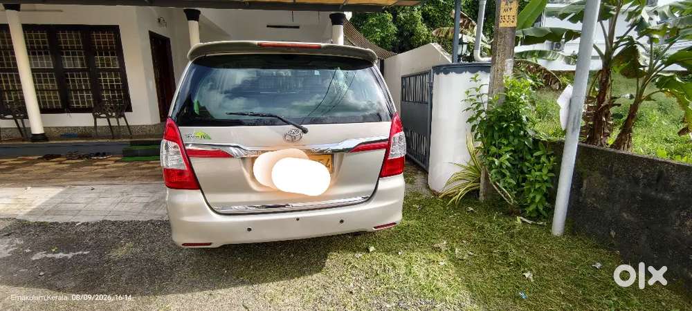 Toyota Innova 2013 Diesel Third Owner