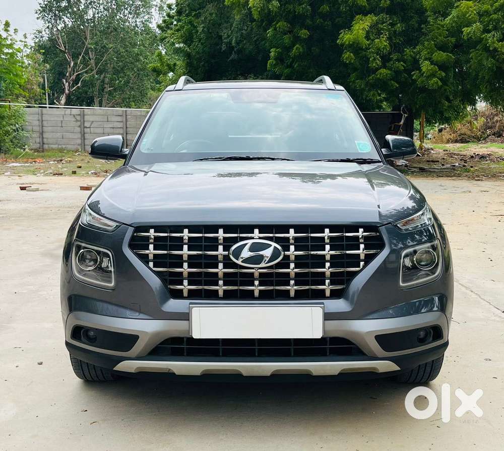 Hyundai Venue 1.0 Sx Turbo Dct, 2021, Petrol