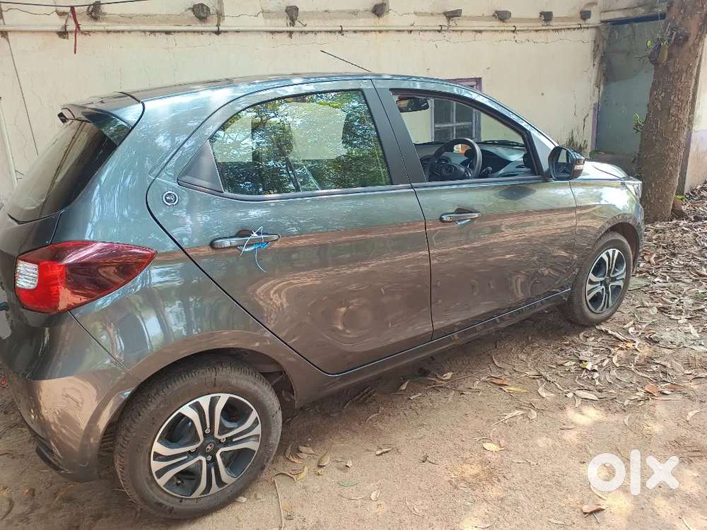 Tata Tiago Revotron 2024 Petrol Manual