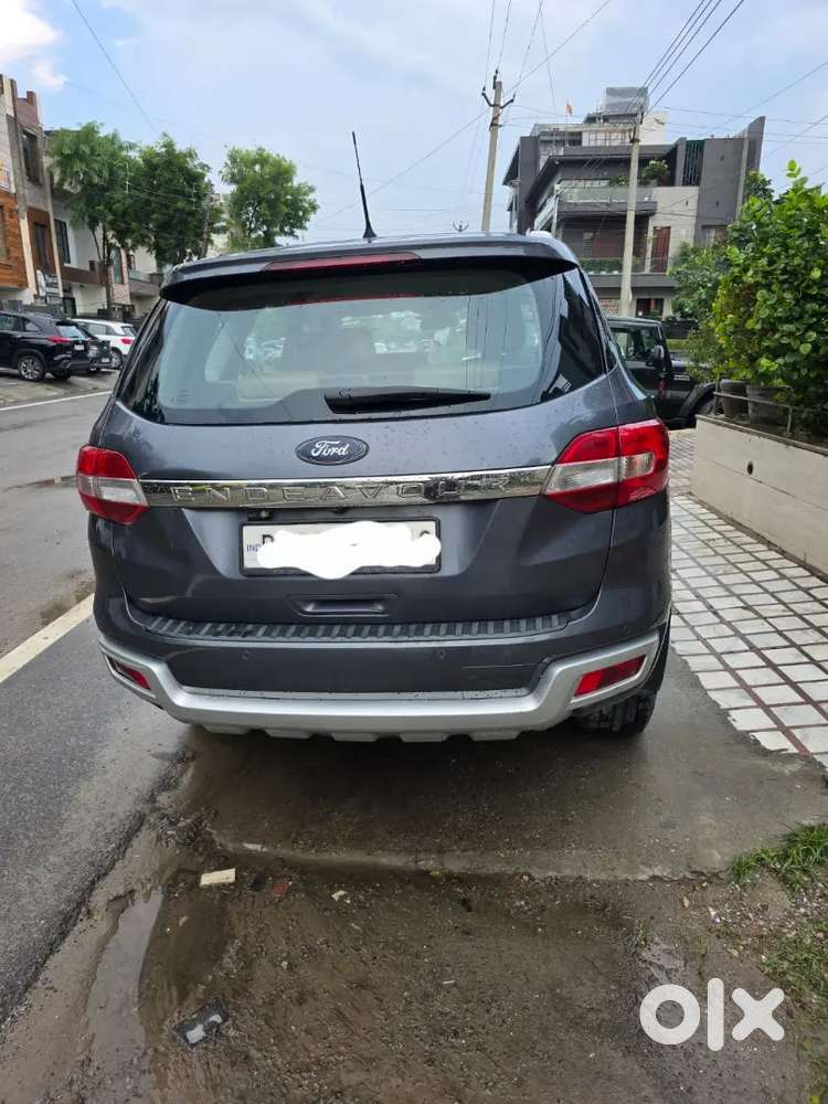 Ford Endeavour 2017 Diesel 145000 Km Driven