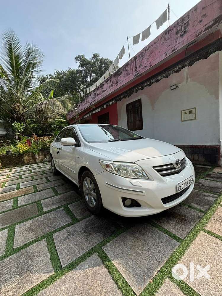 Toyota Corolla Altis 2009 Petrol Well Maintained