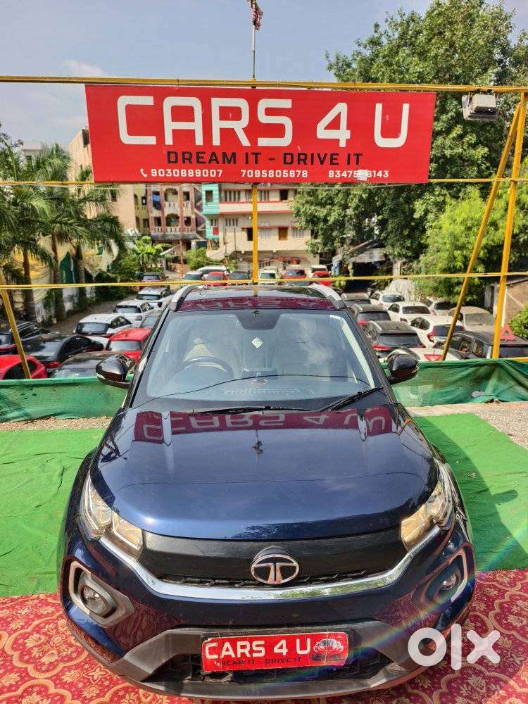 Tata Nexon 1.2 Revotron Xz Plus Dual Tone, 2023, Petrol