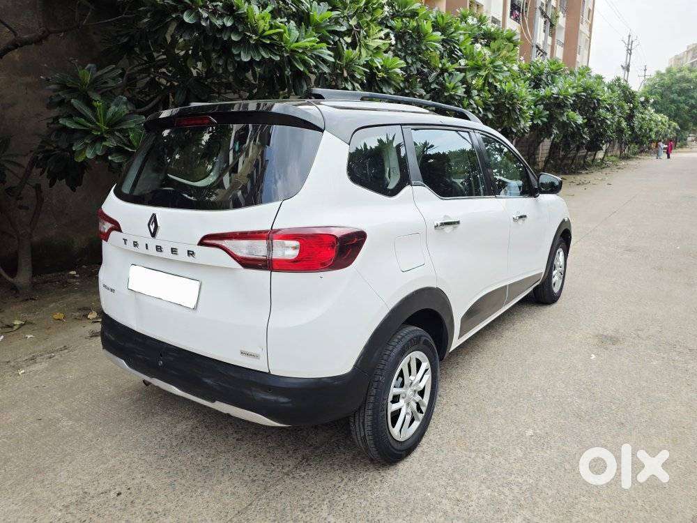 Renault Triber Rxt, 2020, Petrol