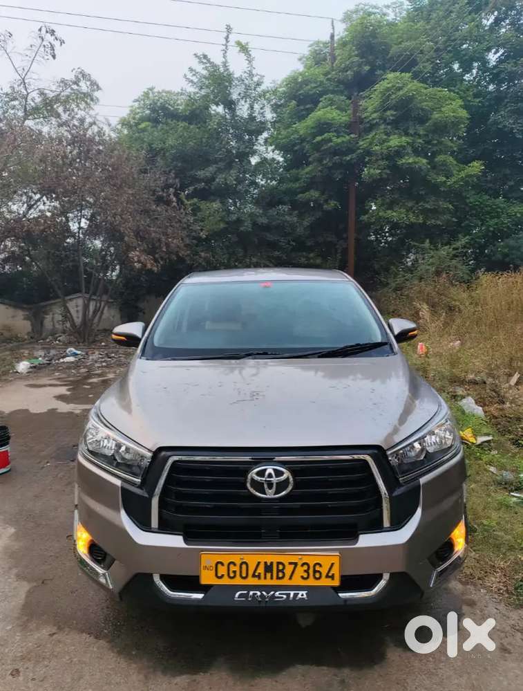 Toyota Innova Crysta 2018 Diesel 120000 Km Driven