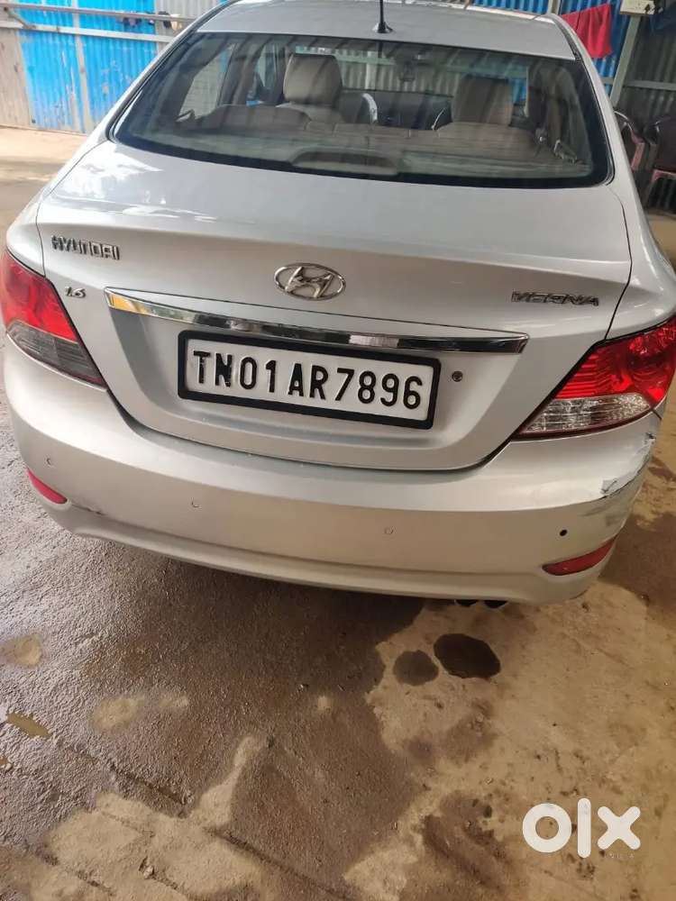 Hyundai Verna Sx Petrol 2012