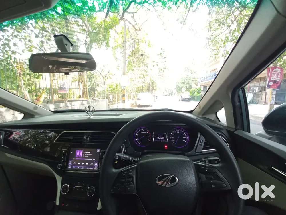 Mahindra Marazzo 2018