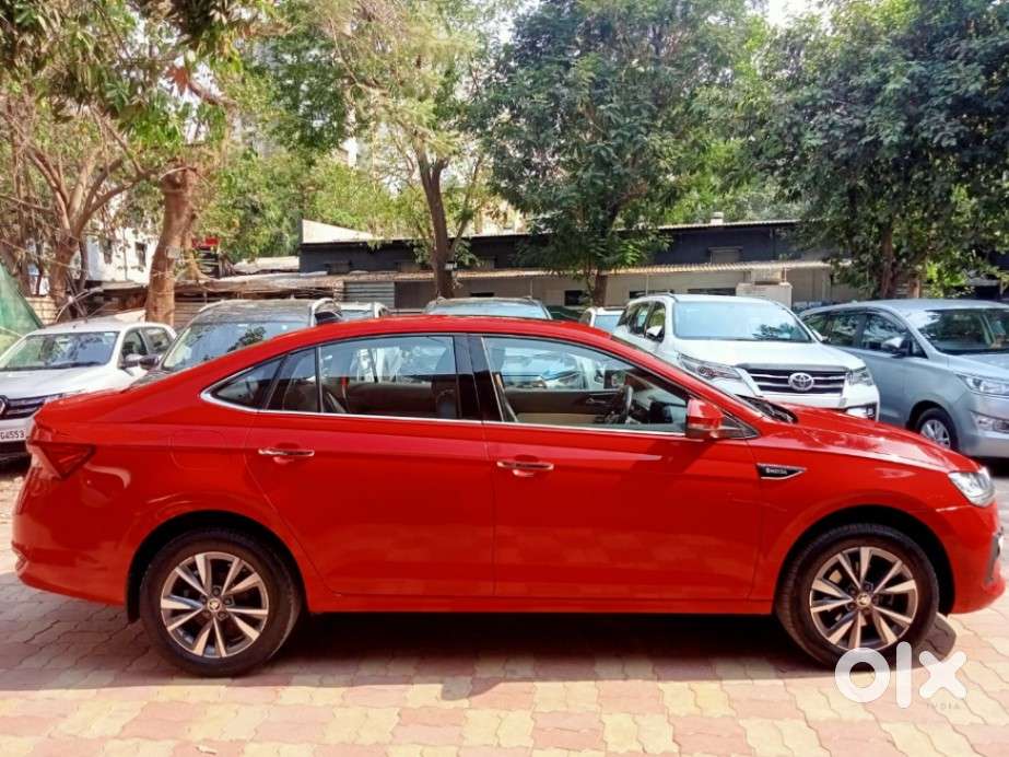 Skoda Slavia 1.0 Tsi Style At, 2024, Petrol