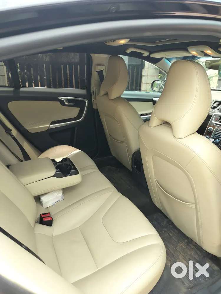 Volvo S60 D4 2016 Model