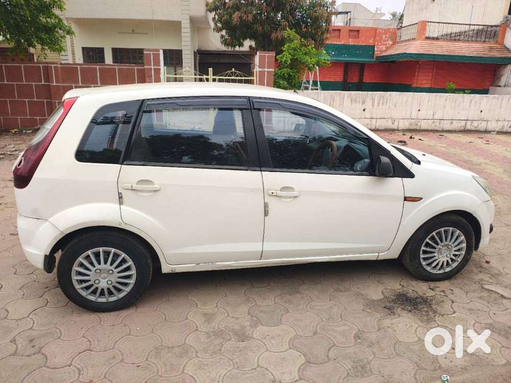 Ford Figo Diesel Titanium, 2011, Diesel