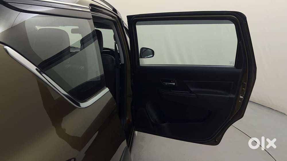 Maruti Suzuki Xl6 1.5 Alpha Mt, 2021, Petrol