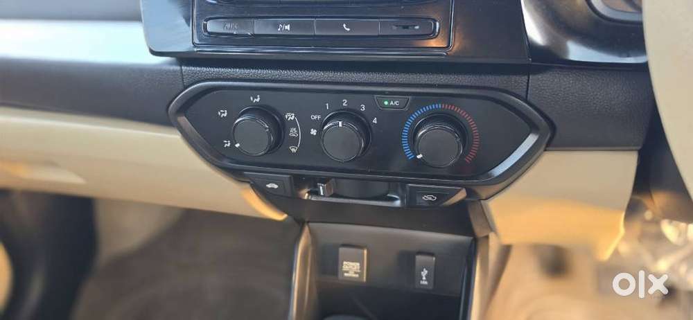 Honda Amaze, 2022, Petrol