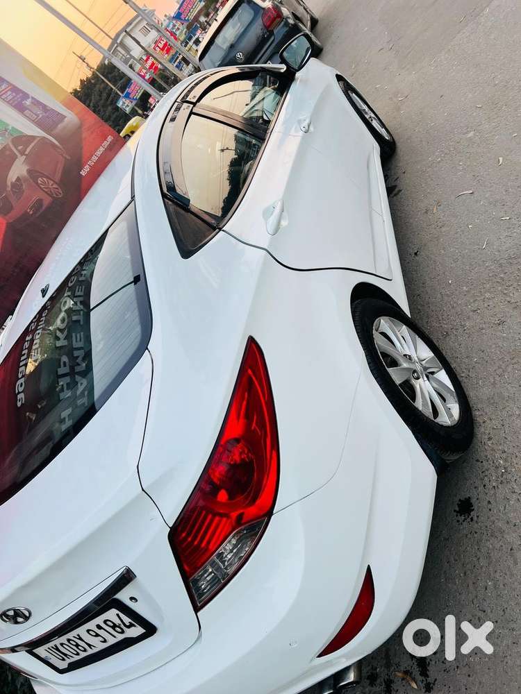 Hyundai Verna Crdi 1.6 Sx, 2012, Diesel