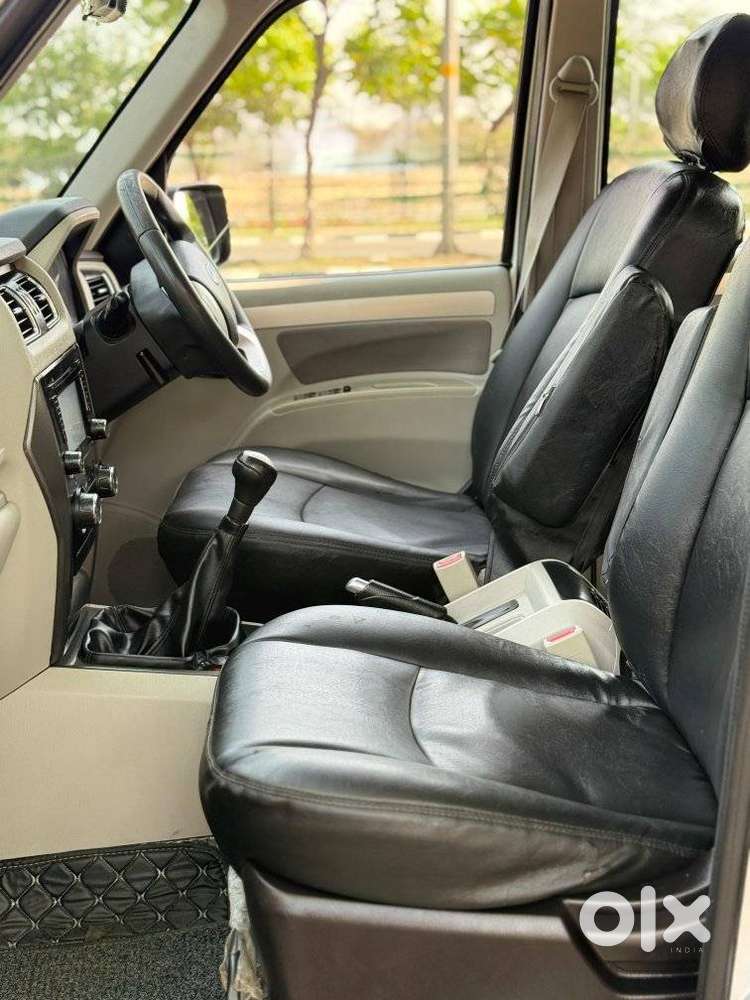 Mahindra Scorpio S10 7 Seater, 2018, Diesel