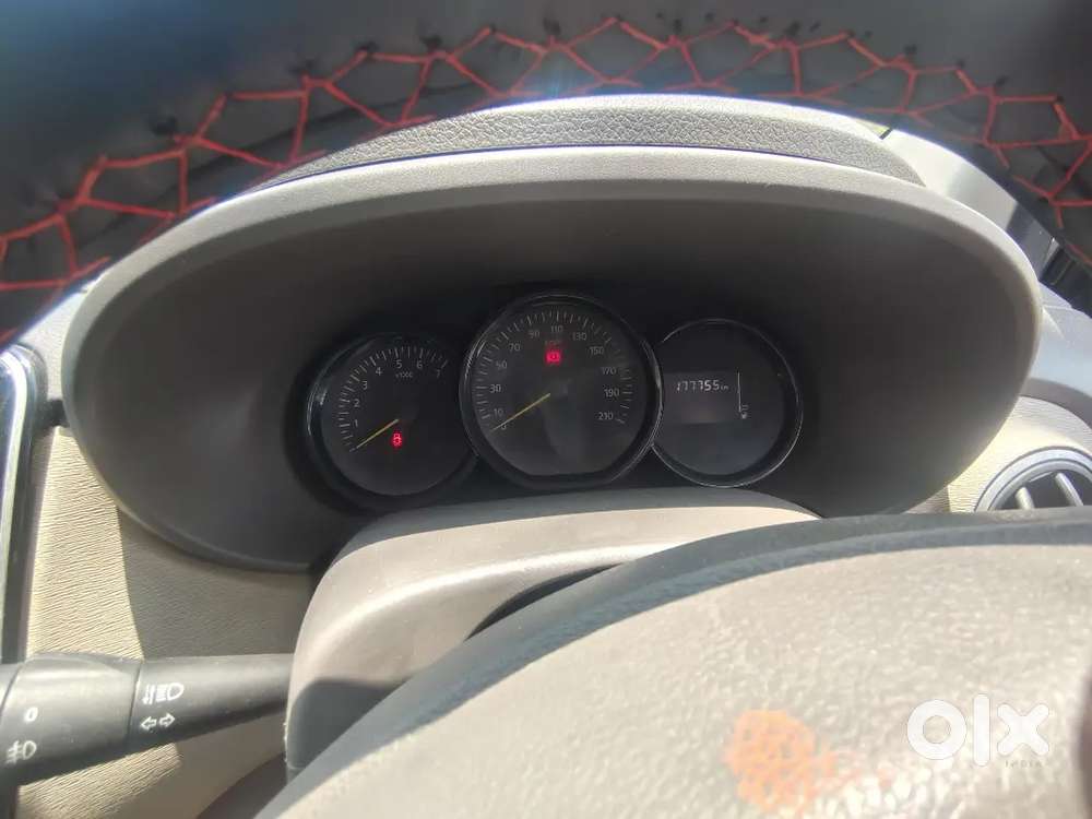 Renault Lodgy 2015 Diesel Well Maintained