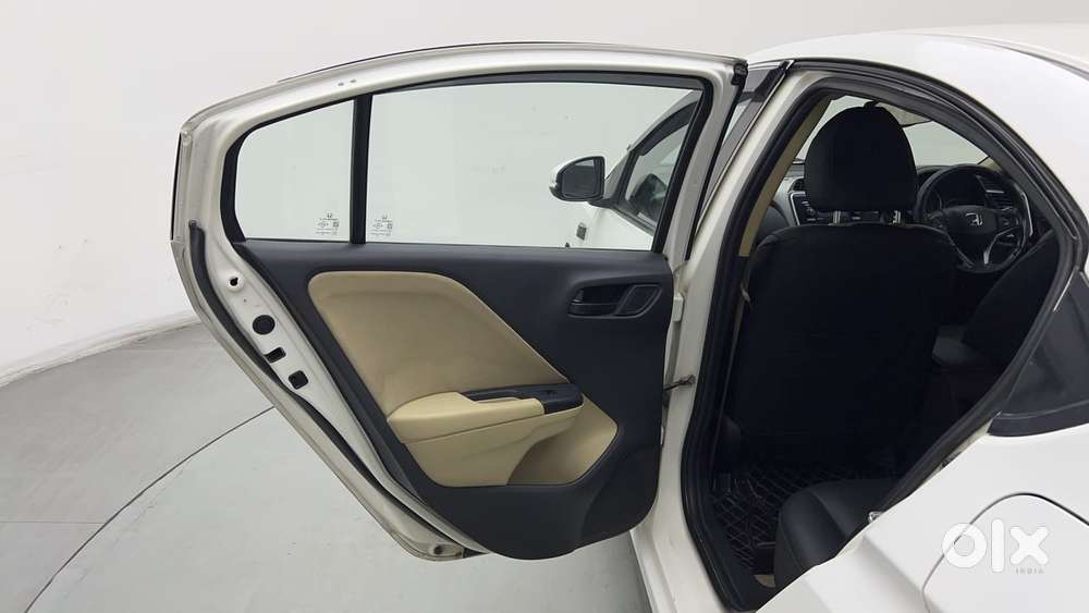 Honda City I-vtec Cvt Zx, 2016, Petrol