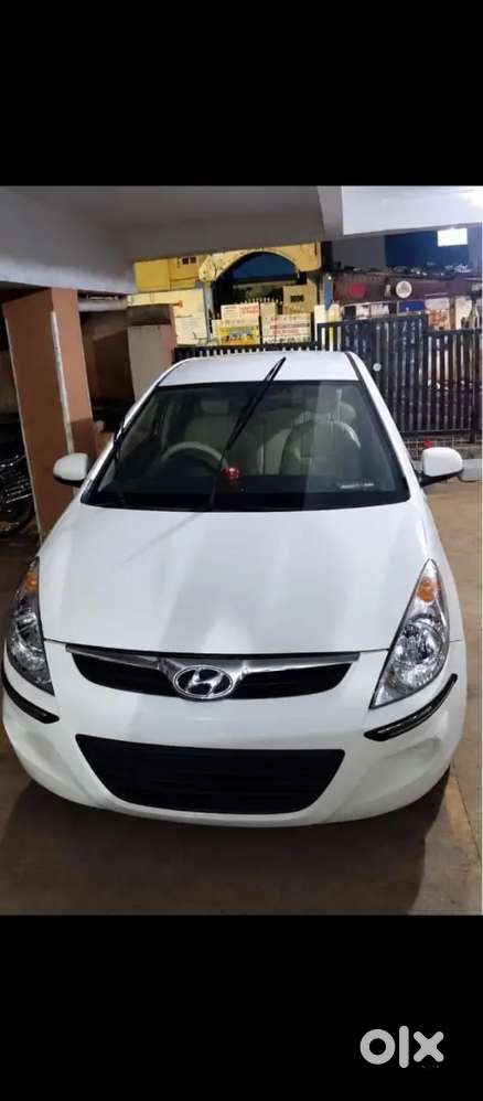 Hyundai I20 Asta Petrol 2009