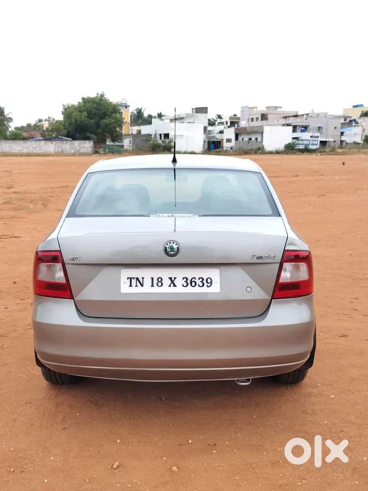 Skoda Rapid Elegance 2012 Petrol Manual