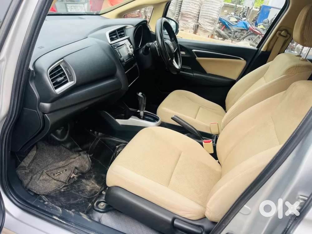 Honda Jazz V Cvt, 2017, Petrol