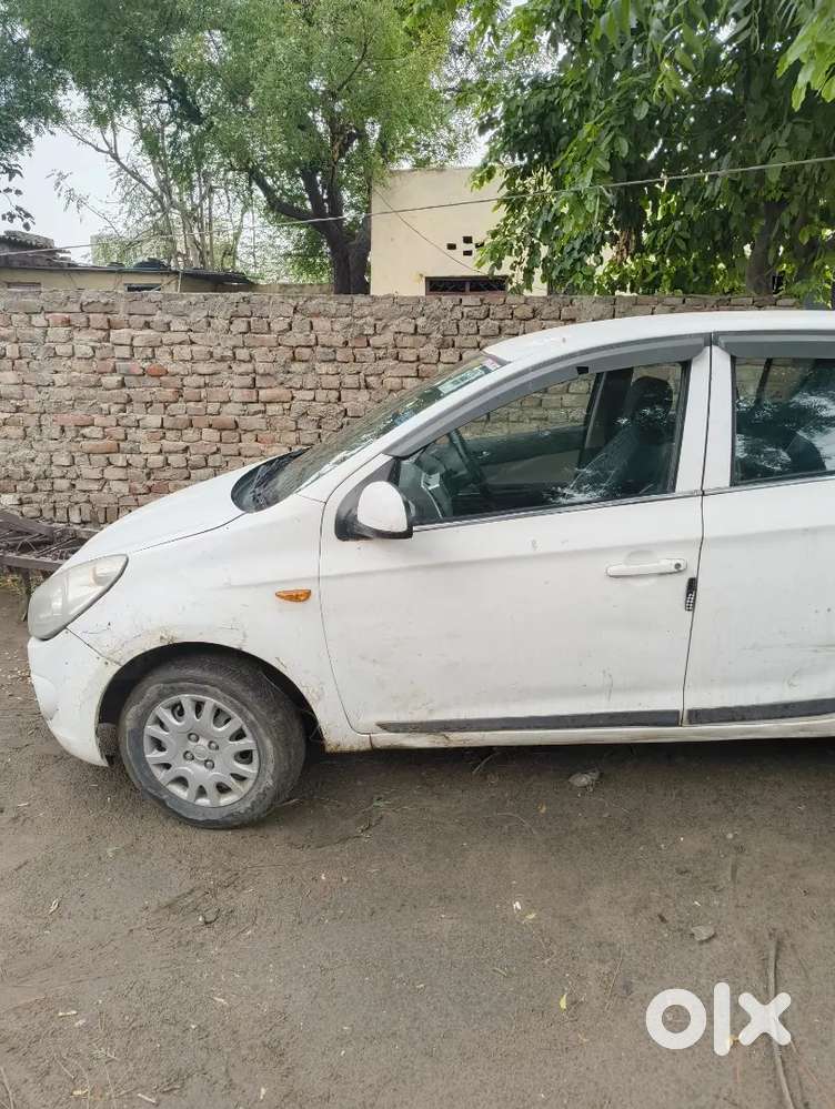 Hyundai I20 2010 Petrol 100000 Km Driven