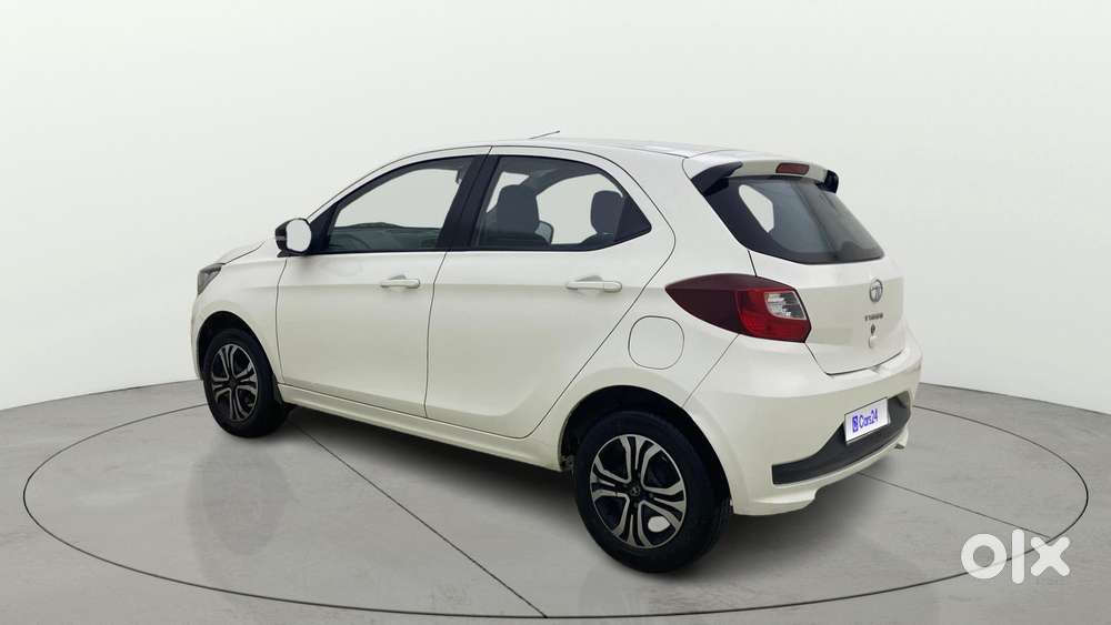 Tata Tiago 1.2 Revotron Xta, 2023, Petrol