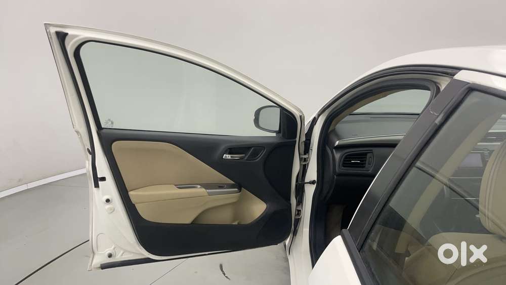 Honda City I-vtec S, 2015, Petrol
