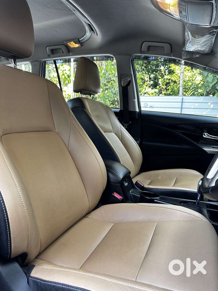 Toyota Innova Crysta 2.8 Zx At 7 Seater, 2021, Diesel