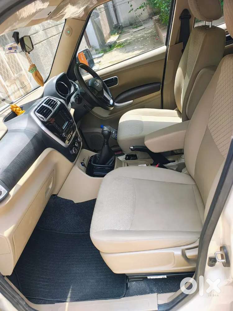 Mahindra Tuv 300 Diesel Manual 2020