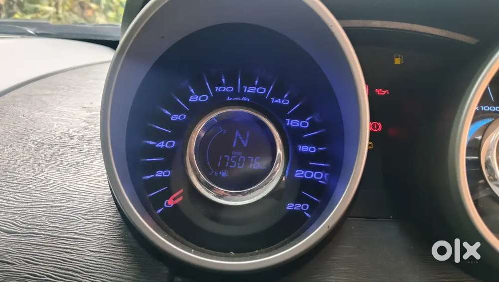 Mahindra Xuv500 Diesel 2015