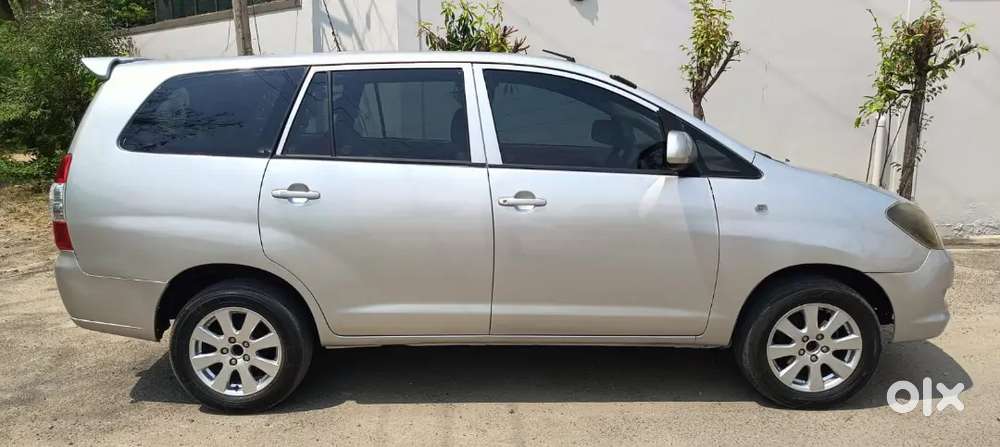 Toyota Innova 2006
