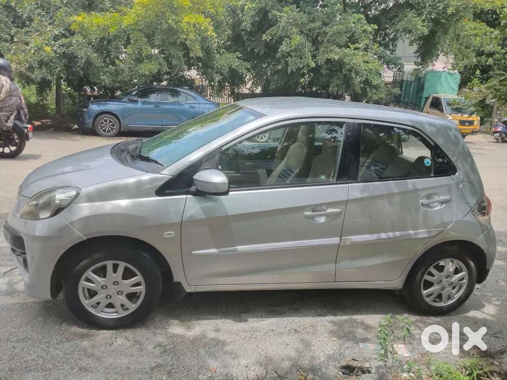 Honda Brio Vx Mt 2012