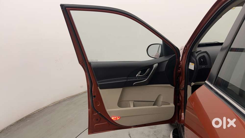 Mahindra Xuv500 W10 At, 2017, Diesel