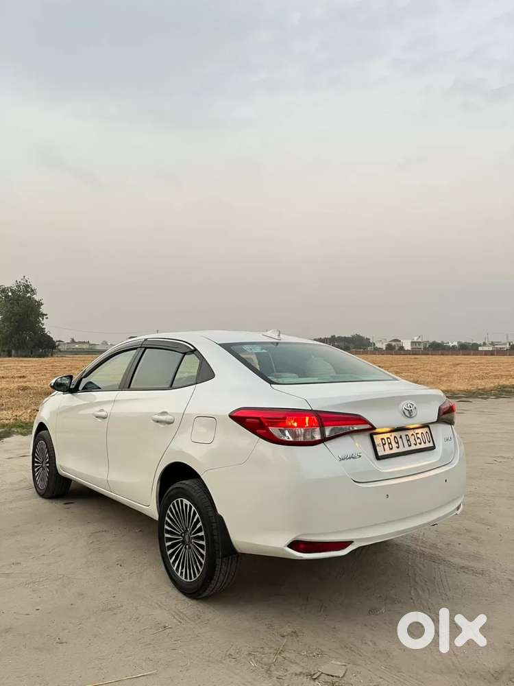 Toyota Yaris G Cvt, 2018, Petrol