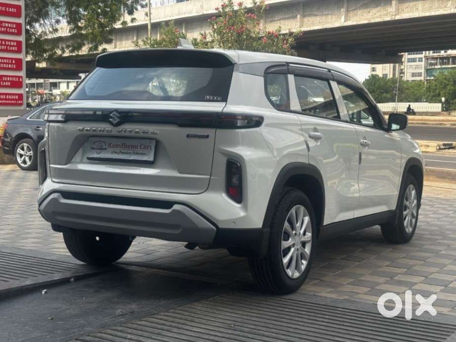 Maruti Suzuki Grand Vitara 1.5 Sigma Smart Hybrid, 2025, Petrol