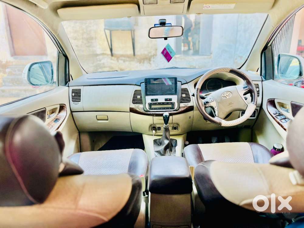 Toyota Innova 2.5g Manual Diesel 2013