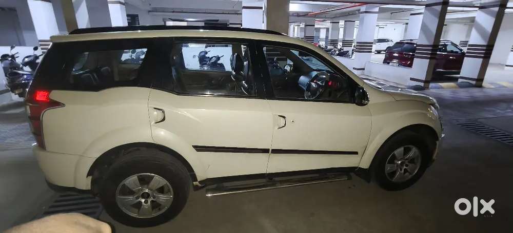 Mahindra Xuv500,dealer,cars24 And Spinny Don't Message
