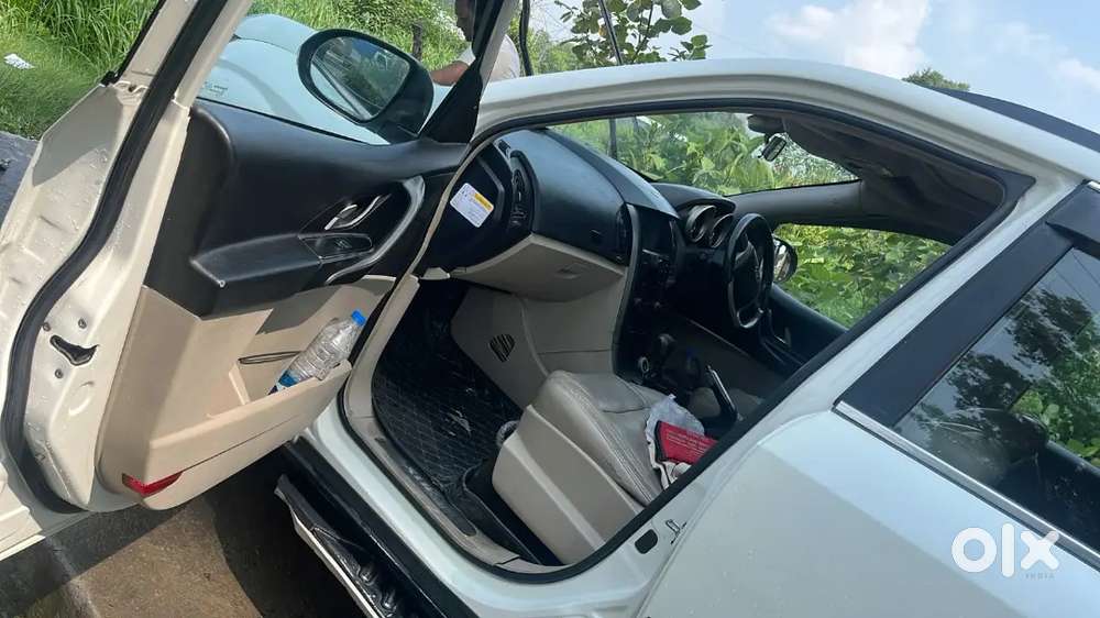 Mahindra Xuv500 2.2 W10 2016