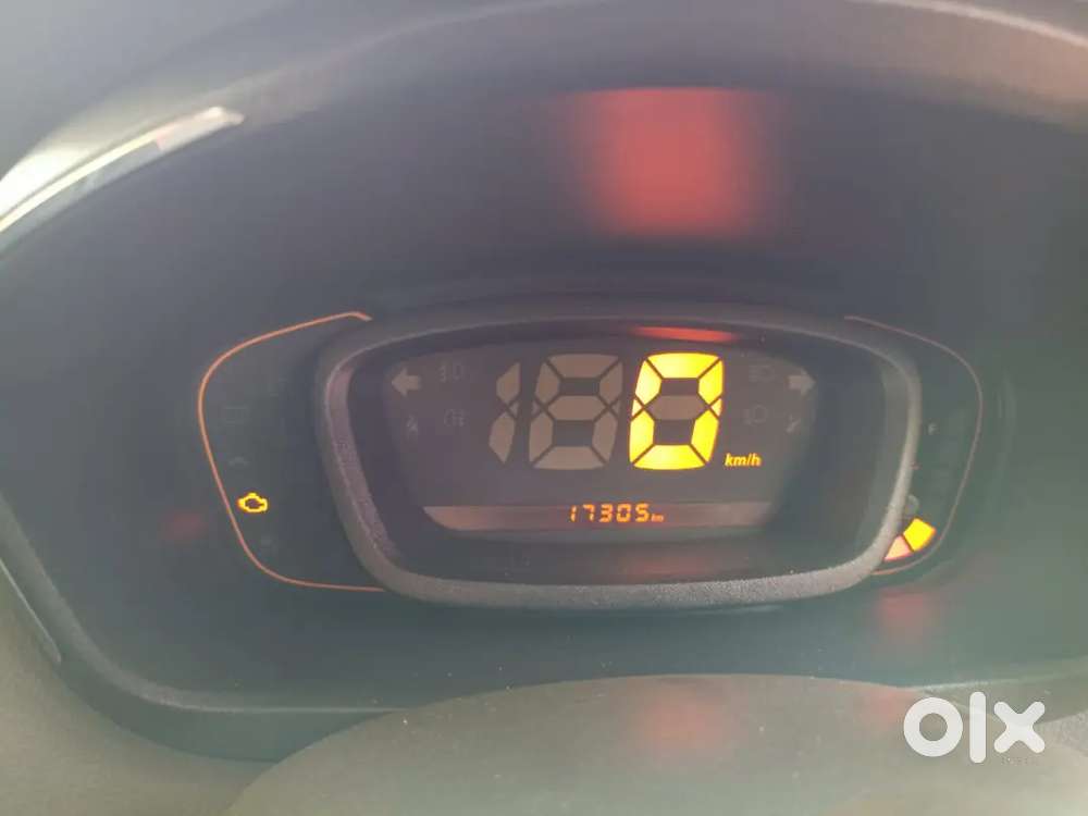 Kwid 1000cc. 20 Km Mileage