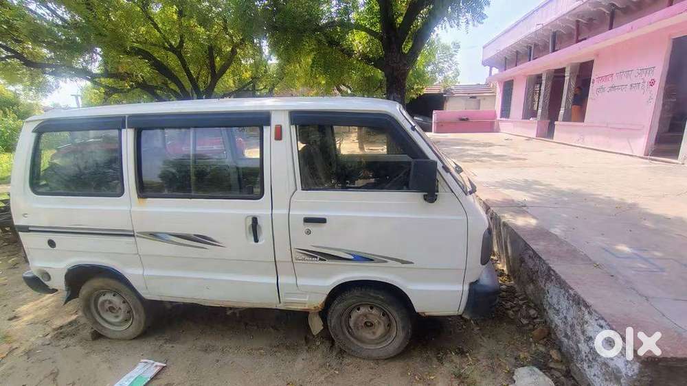Maruti Suzuki Omni 8-seater 2010