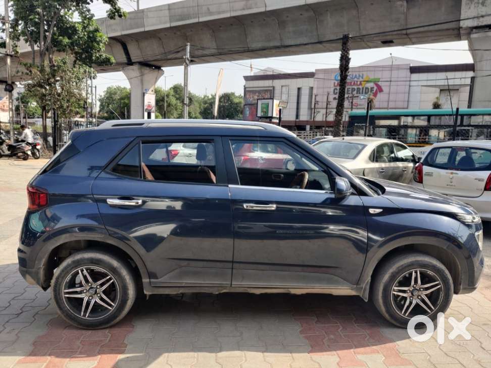 Hyundai Venue S 1.2 Petrol, 2019, Petrol