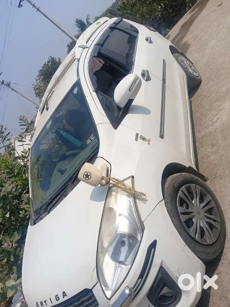 Maruti Suzuki Ertiga 2012 Diesel 238510 Km Driven